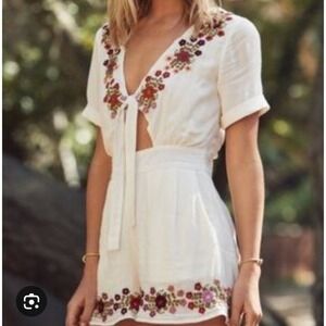 Tularosa Embroidered Romper Tie Front Short Sleeve White Casual Size S